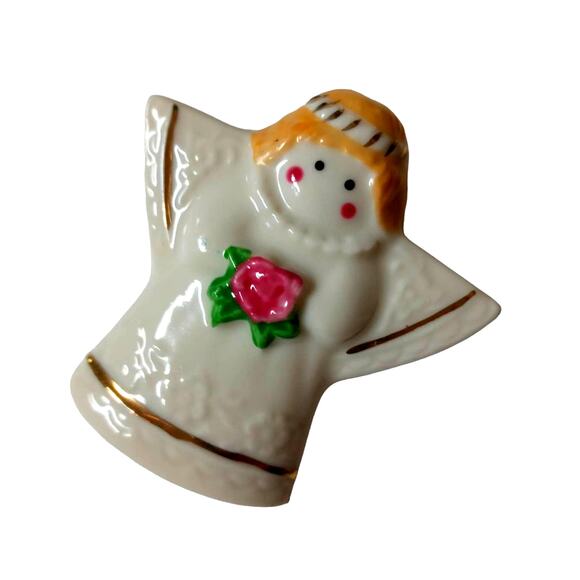 Vintage Ceramic Angel Brooch Christmas Holiday Pink Rose Lapel Pin VTG - Picture 4 of 7